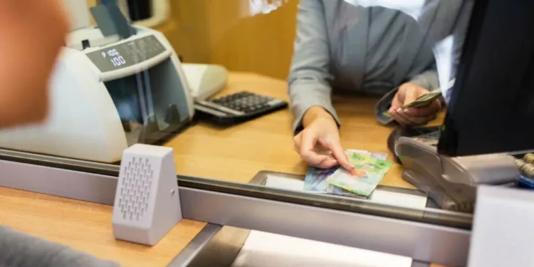 Banche, crollano i prestiti alle partite iva e sale il rischio usura