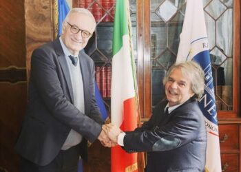 Digitale e solitudine dei ragazzi, Brunetta: “Servono dosi massicce di realtà”