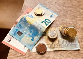 Risparmio e investimenti, famiglie in ansia