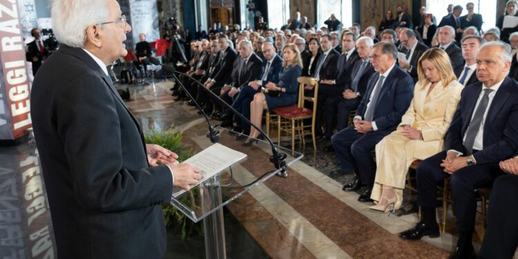 Il presidente della Repubblica Sergio Mattarella durante il discorso in occasione della celebrazione del "Giorno della Memoria" (foto di quirinale.it)