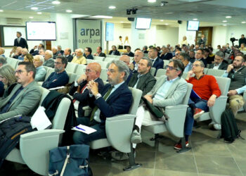 La platea all'Arpa di Terni per l'incontro dedicato alle Comunità energetiche rinnovabili già attive in Umbria