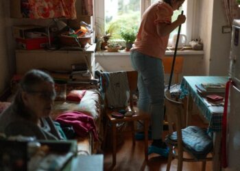 Lavoro domestico in primo piano (Foto pexels jsme mila)