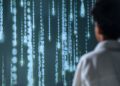 Software AI e cybersicurezza in primo piano (foto pexels Ron Lach)
